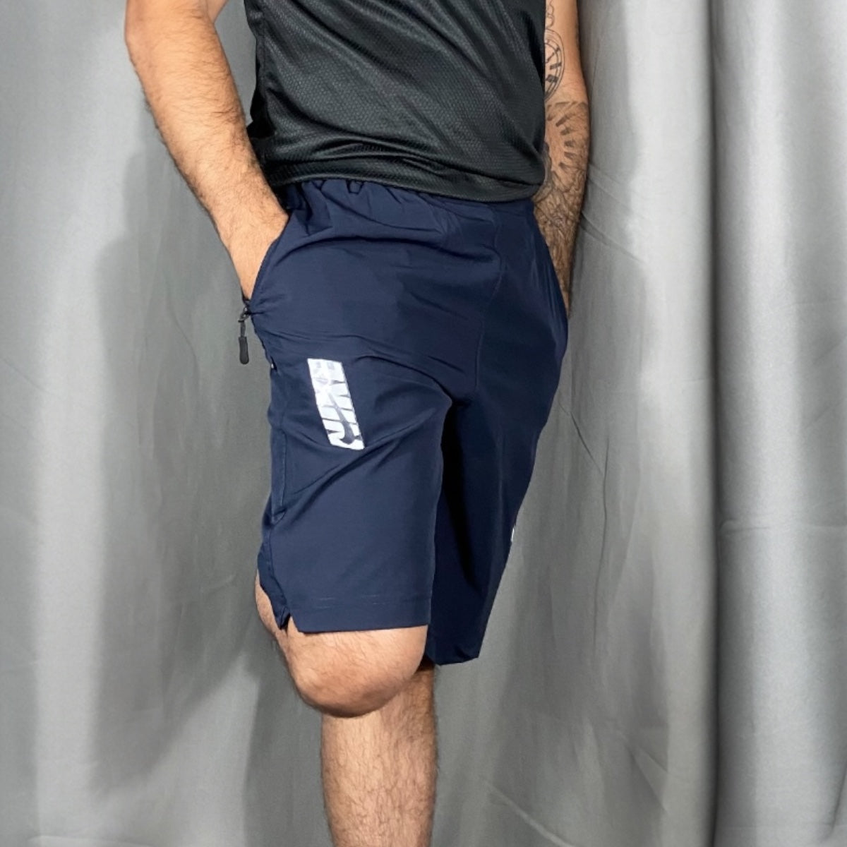 Bermuda Masculina com Zíper em Elastano – Azul Marinho (P ao G6)