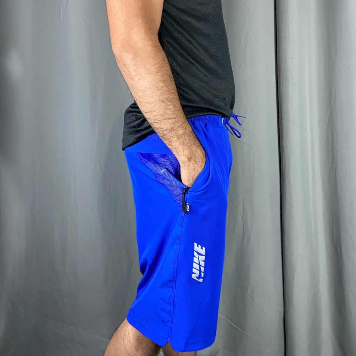 Bermuda Masculina com Zíper em Elastano – Azul Royal (P ao G2)