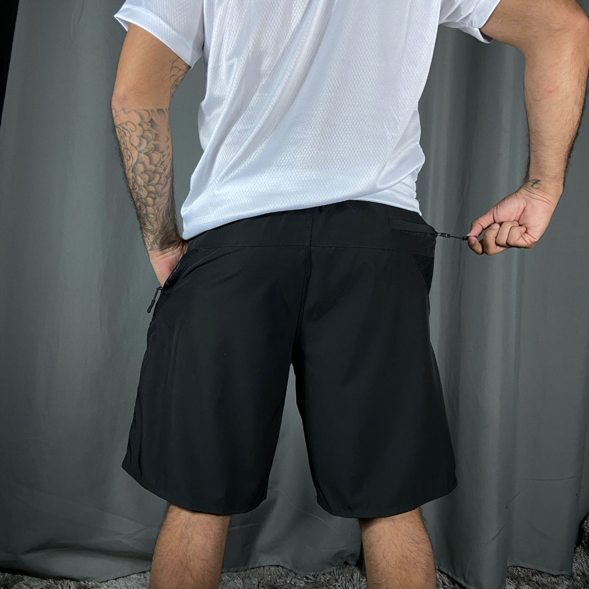 Bermuda Masculina com Zíper em Elastano – Preto (P ao G6)
