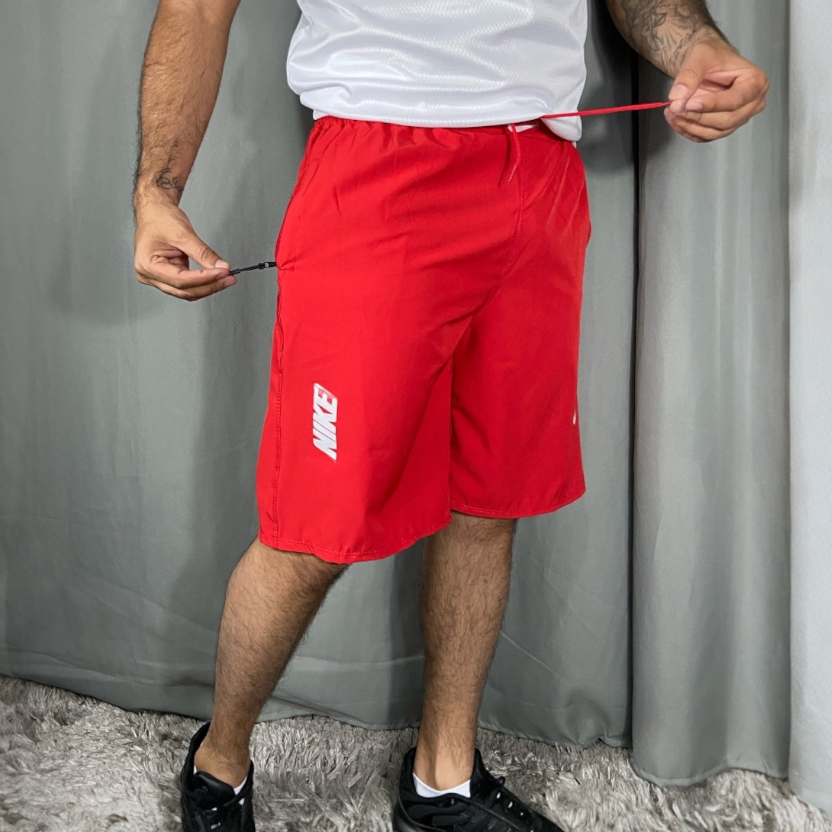 Bermuda Masculina com Zíper em Elastano – Vermelha (P ao G2)