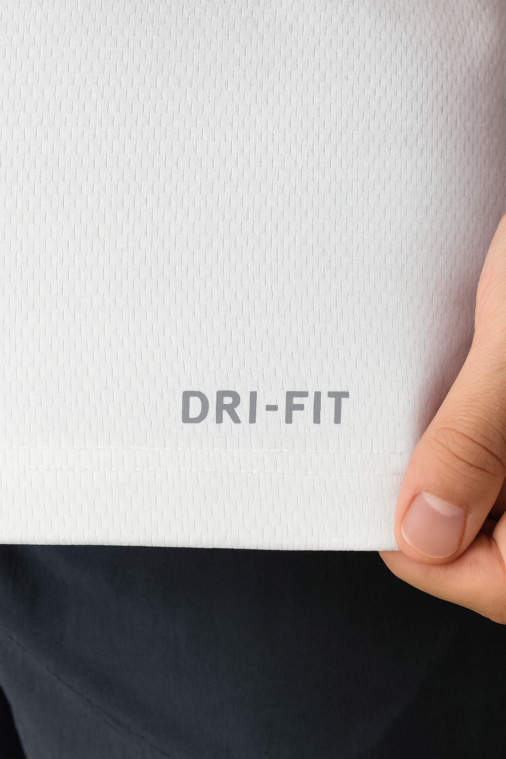 Camiseta Masculina Tech Dri-Fit – Branca (P ao G3)