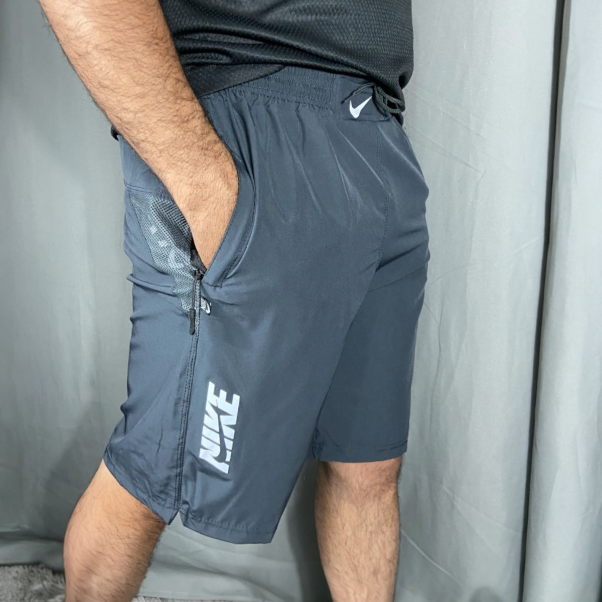 Bermuda Masculina com Zíper em Elastano – Cinza (P ao G6)